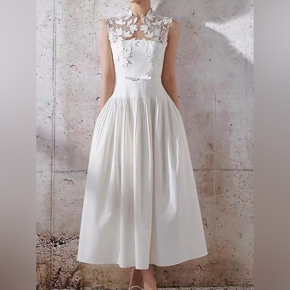 Unique, elegant and beautiful dress for any occasion!